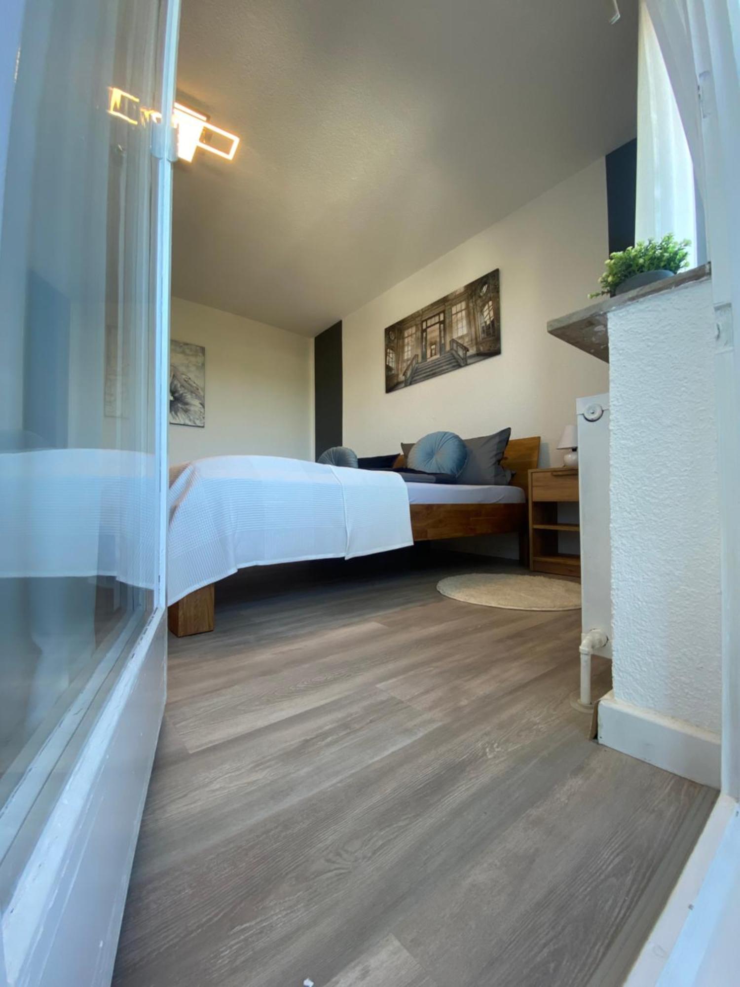 Apartment- Metzingen Metzingen  Luaran gambar